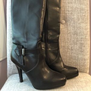 NWOT Worthington Knee High Boots